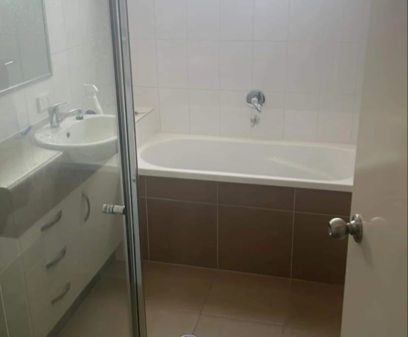 Room for Rent in Brendale, Brisbane 200, Unfurnis...