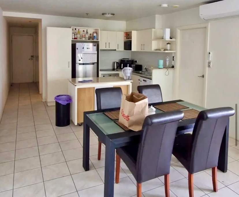 $350, Flatshare, 3 bathrooms, Brisbane City QLD 4000