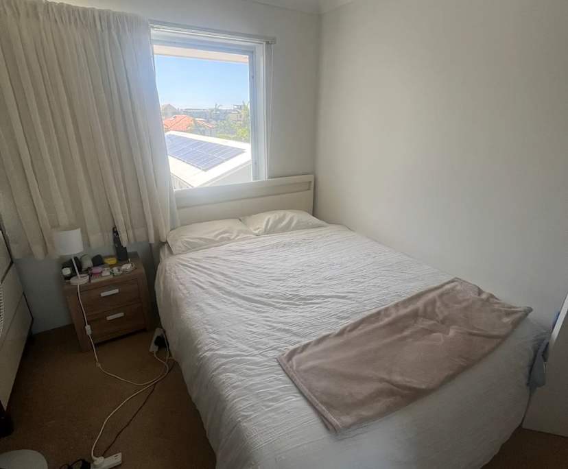 $410, Flatshare, 2 bathrooms, Mermaid Beach QLD 4218