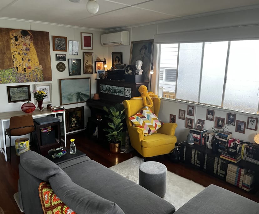 Unfurnished room in a share house