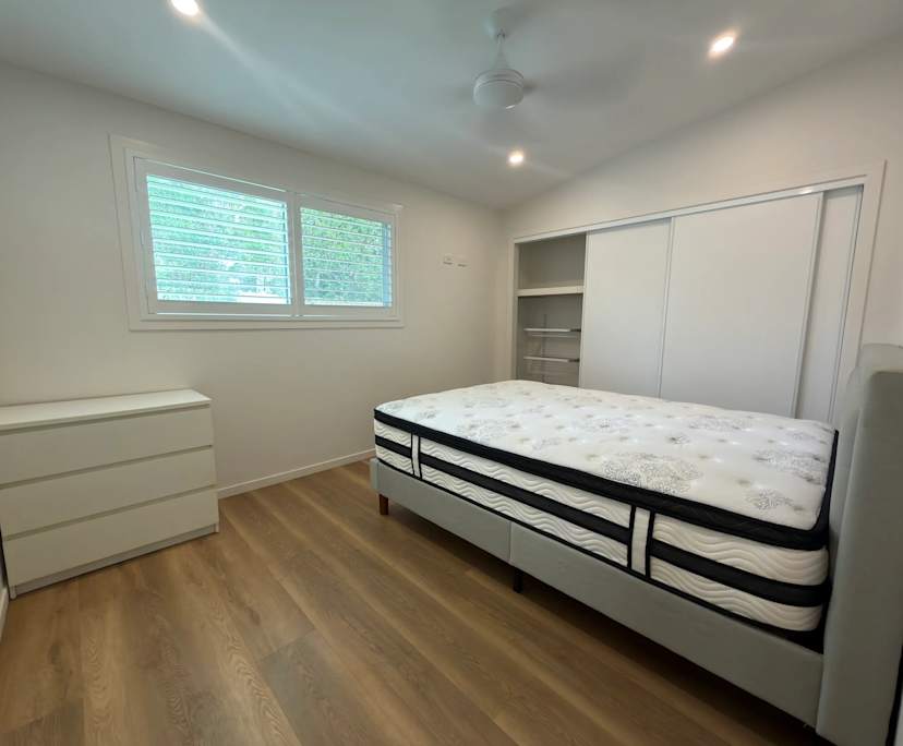 $600, Granny-flat, 2 bathrooms, Ashmore QLD 4214