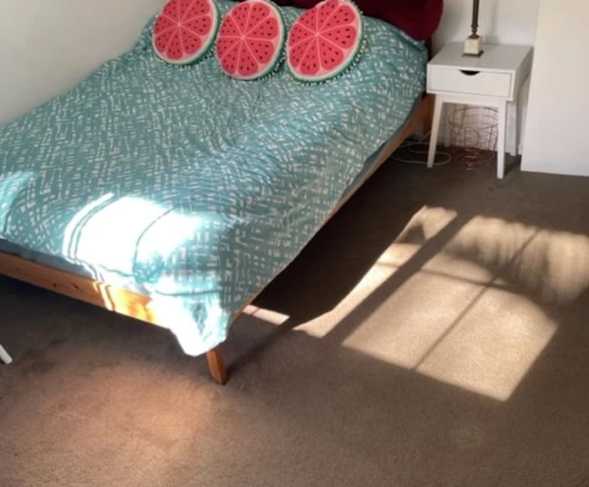 Furnished room with own bathroom