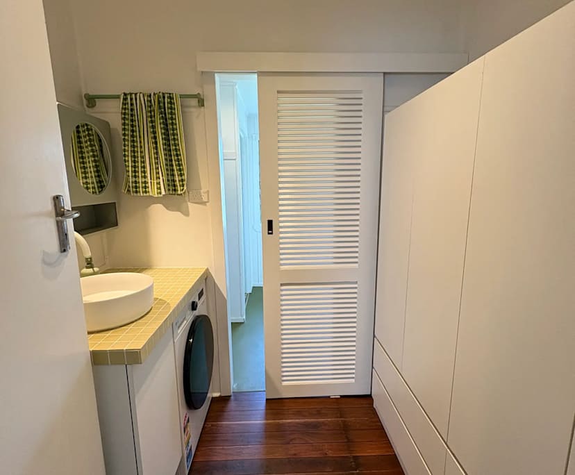 $450, Share-house, 2 bathrooms, Tweed Heads South NSW 2486