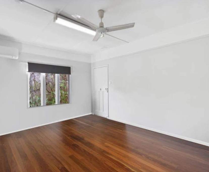 $150, Whole-property, 4 bathrooms, Salisbury QLD 4107