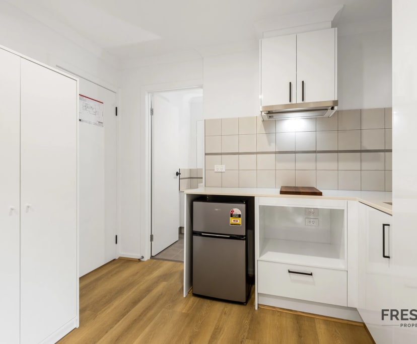 $330, Share-house, 6 bathrooms, Bell Post Hill VIC 3215