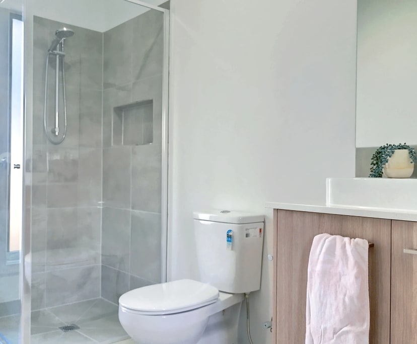 $195, Share-house, 2 rooms, Alfredton VIC 3350, Alfredton VIC 3350