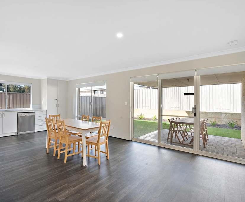 $350, Share-house, 6 bathrooms, Byford WA 6122