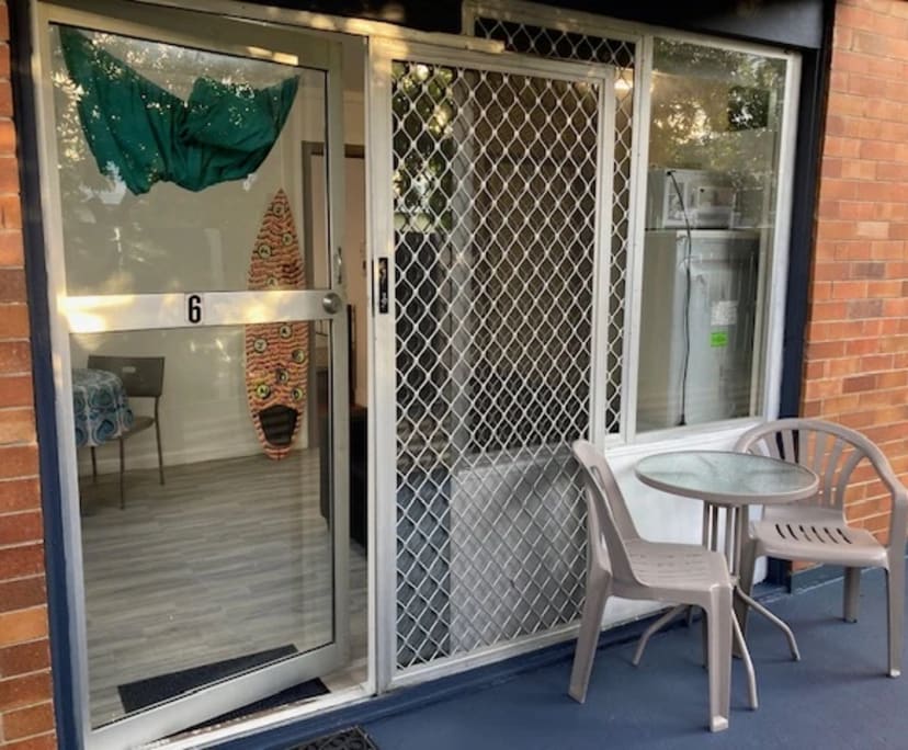 $550, 1-bed, 1 bathroom, Surfers Paradise QLD 4217