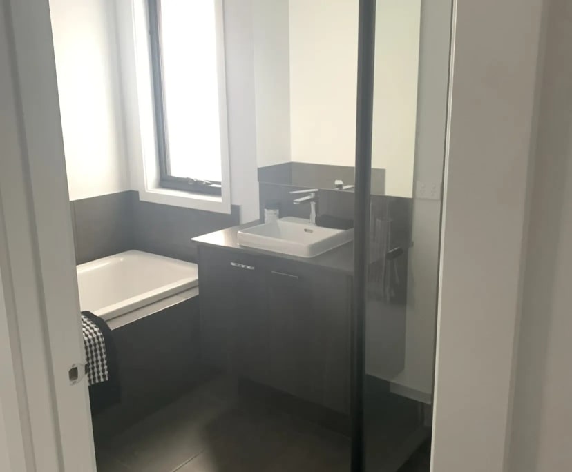 $250, Share-house, 4 bathrooms, Fyansford VIC 3218