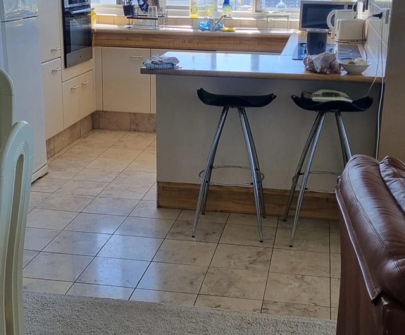 $450, Flatshare, 2 bathrooms, Surfers Paradise QLD 4217