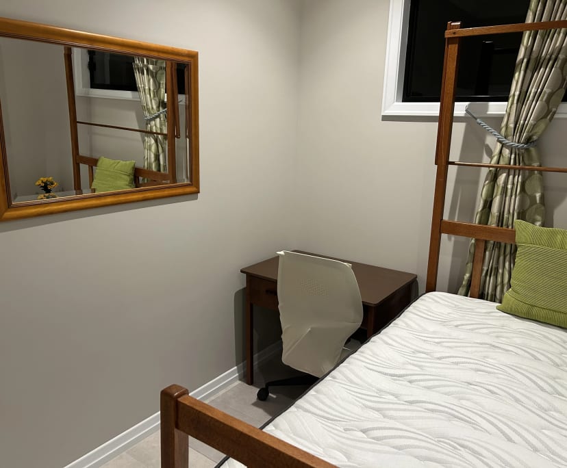 $390, Share-house, 4 bathrooms, Highgate Hill QLD 4101