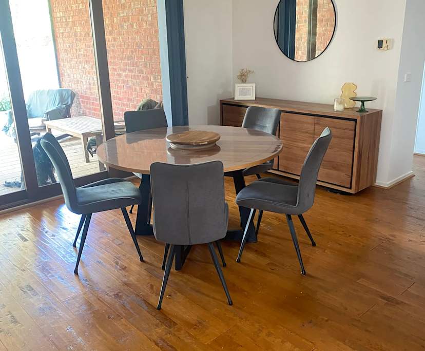 $250, Share-house, 4 bathrooms, Pakenham VIC 3810