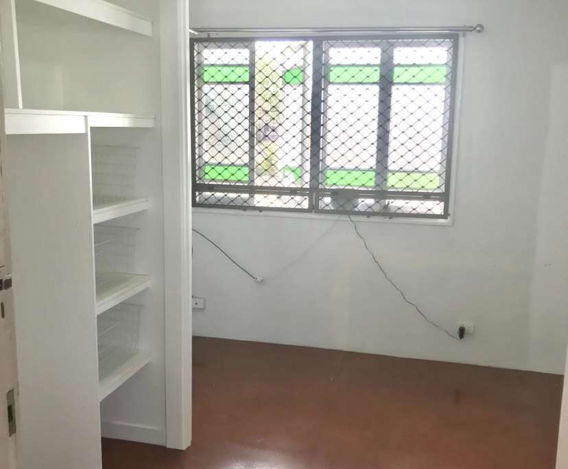 Unfurnished room in a share house