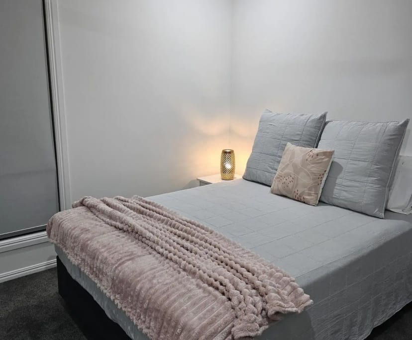 $300, Share-house, 4 bathrooms, Norman Gardens QLD 4701