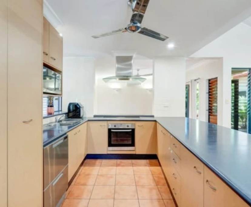 $300, Share-house, 4 bathrooms, Kewarra Beach QLD 4879