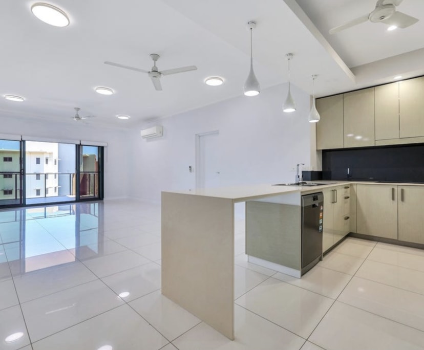 Unfurnished room in a flatshare