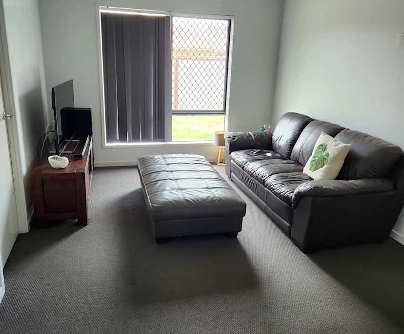 $270, Share-house, 4 bathrooms, Beachmere QLD 4510