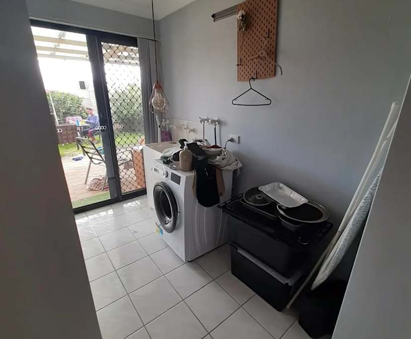 $250, Share-house, 2 bathrooms, Nollamara WA 6061