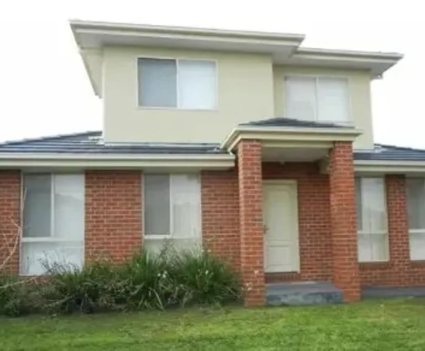 propertyImage