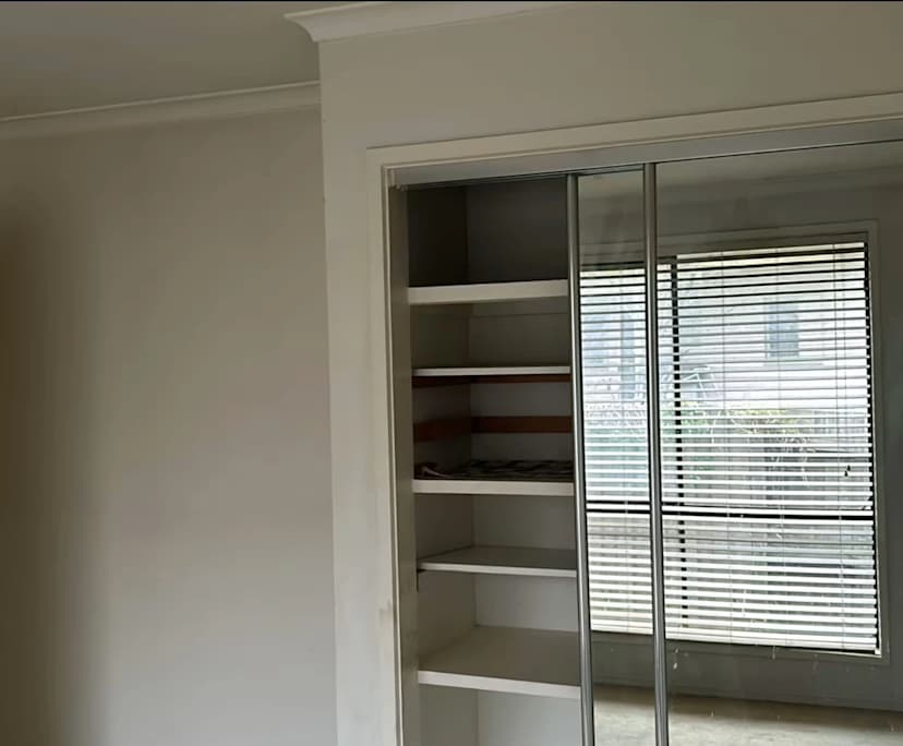 Unfurnished room in a share house