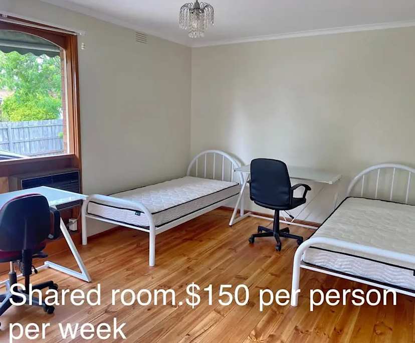 Furnished room in a share house