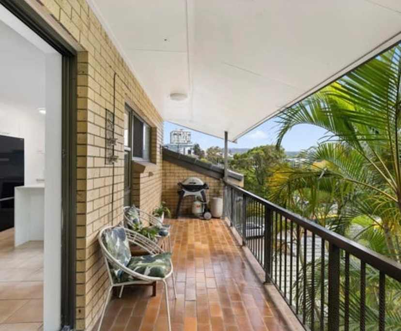 $345, Flatshare, 2 bathrooms, Taringa QLD 4068