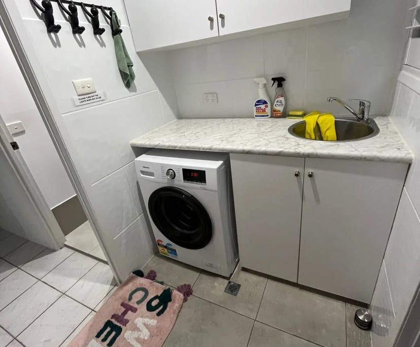 $300, Share-house, 3 bathrooms, Southport QLD 4215