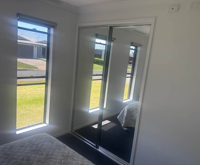 Unfurnished room with own bathroom