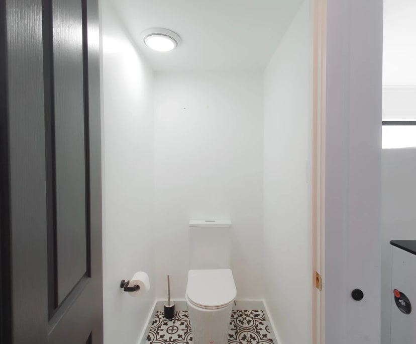 $275, Share-house, 3 bathrooms, Dandenong North VIC 3175