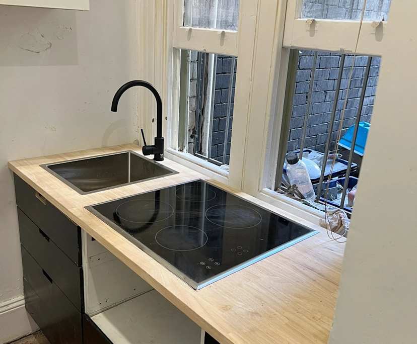 Furnished room in a flatshare