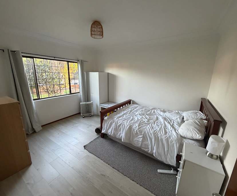 Furnished room with own bathroom