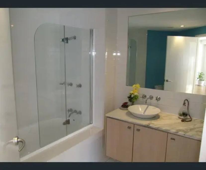 $420, Flatshare, 2 bathrooms, Varsity Lakes QLD 4227