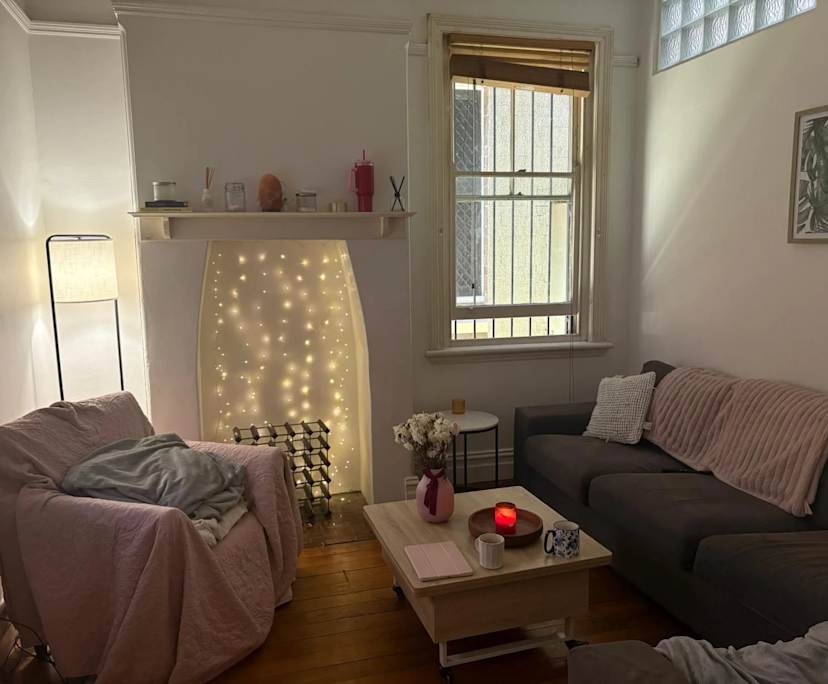 Furnished room with own bathroom
