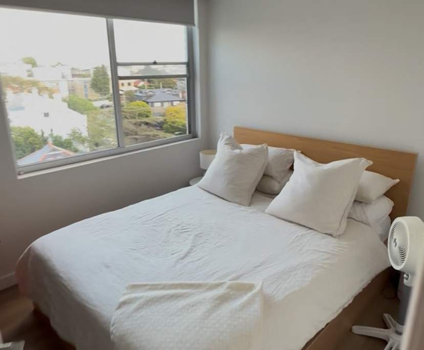 Unfurnished room in a flatshare