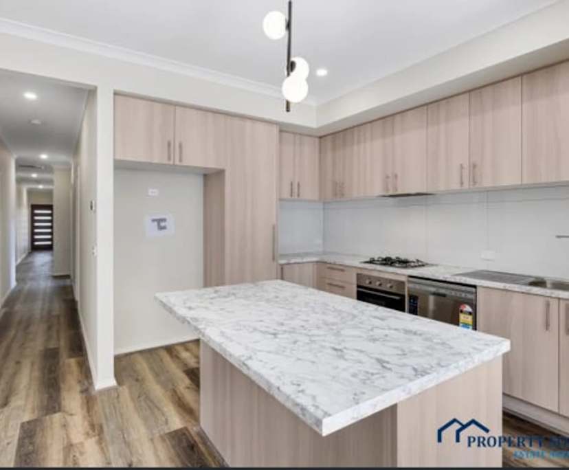 $310, Share-house, 2 rooms, Officer VIC 3809, Officer VIC 3809