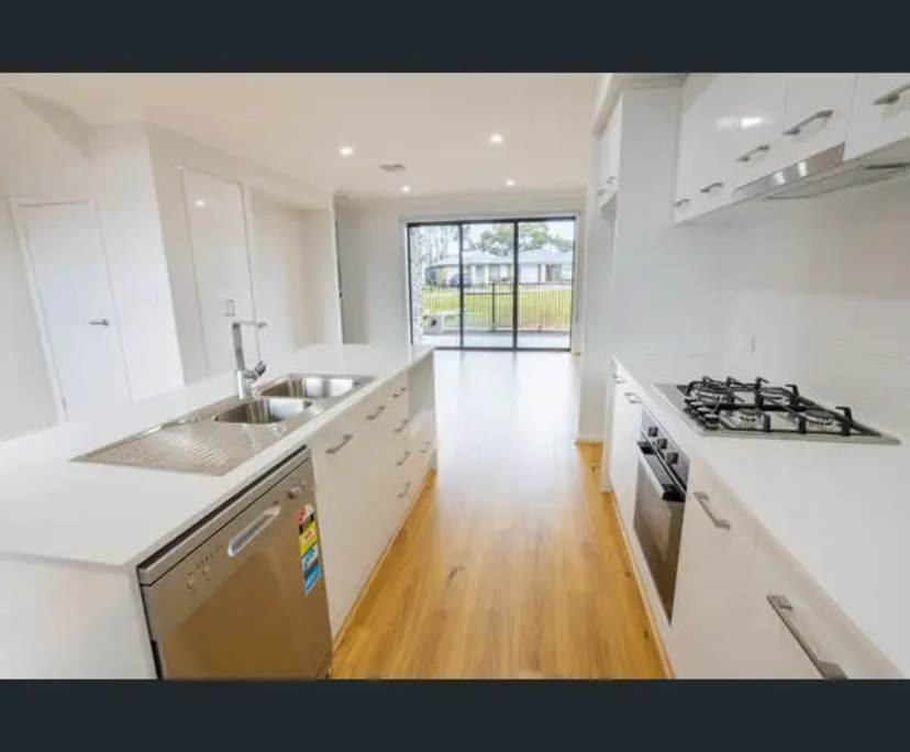 Unfurnished room with own bathroom