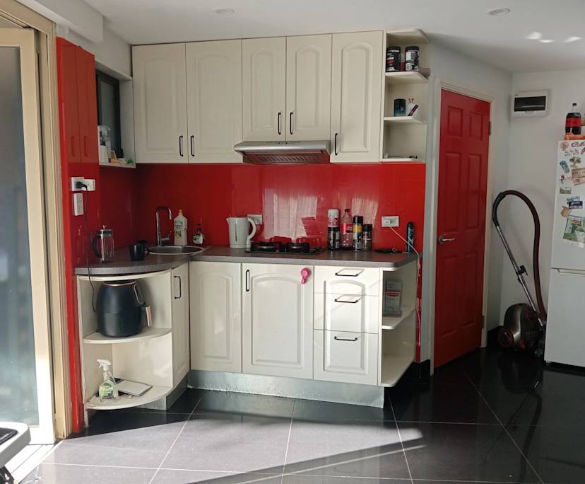 Furnished room granny flat for rent