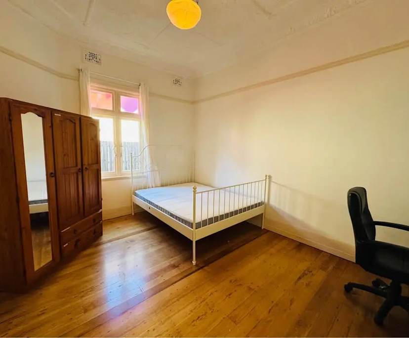 $350, Share-house, 5 bathrooms, Burwood NSW 2134