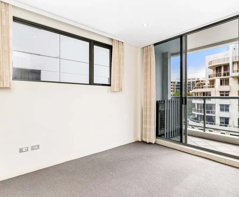 Furnished room with own bathroom