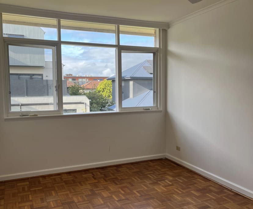 $290, Flatshare, 2 bathrooms, Balaclava VIC 3183