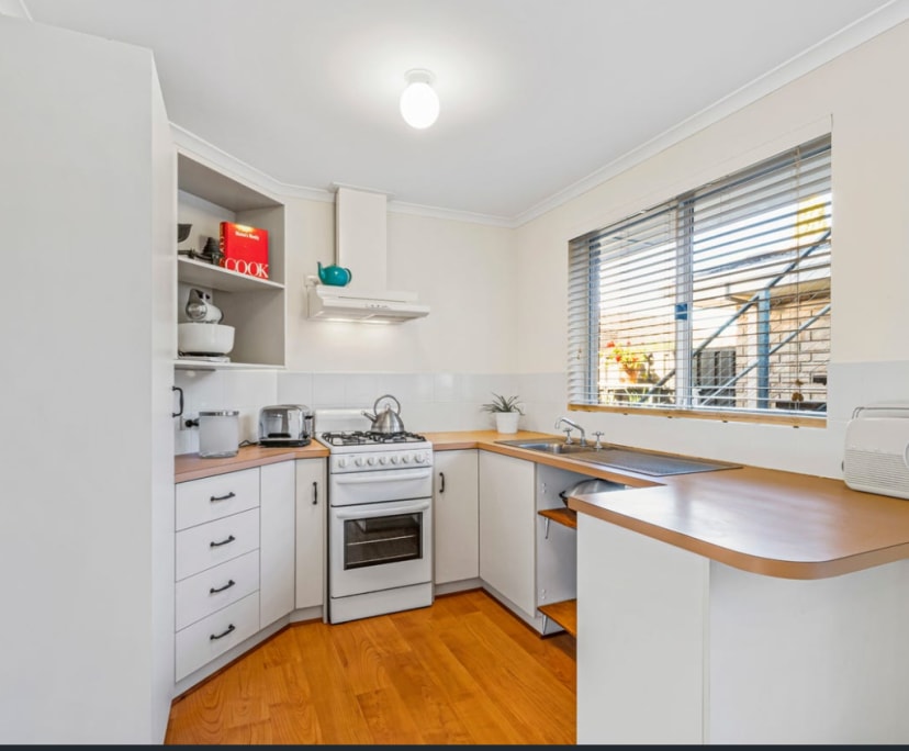 Room for Rent in Plympton, Adelaide 200, Flexible...