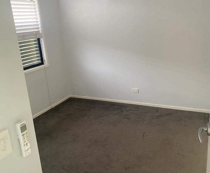 Unfurnished room with own bathroom