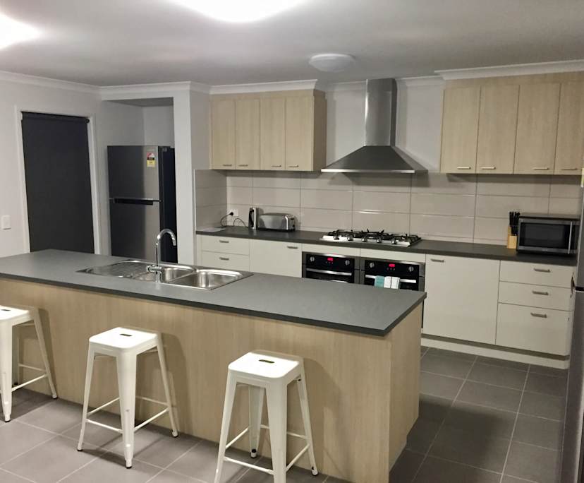 $210, Share-house, 6 bathrooms, Waurn Ponds VIC 3216