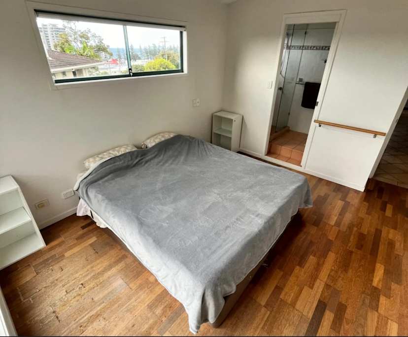 Furnished room with ensuite in a share house