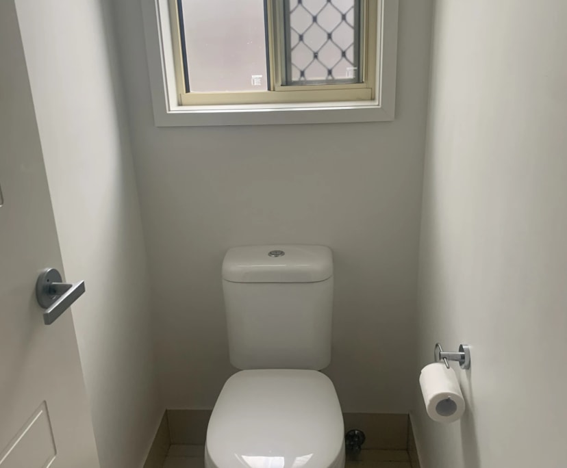 $245, Share-house, 4 bathrooms, Yarrabilba QLD 4207