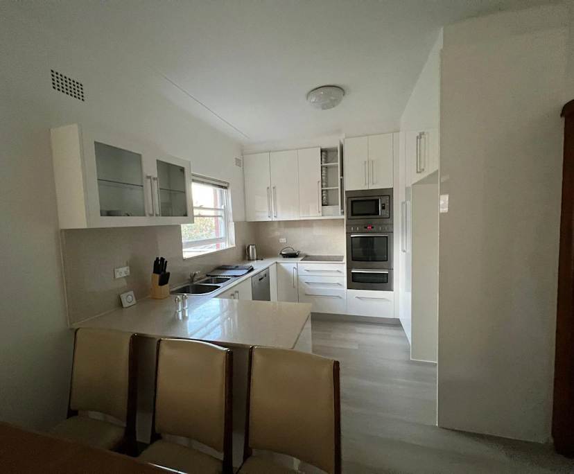 $300, Share-house, 3 bathrooms, Kingsgrove NSW 2208