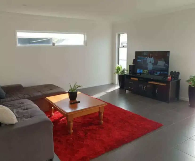 Unfurnished room in a share house