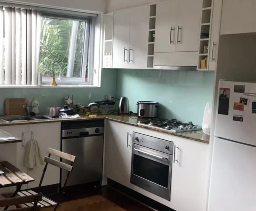 Furnished room in a flatshare