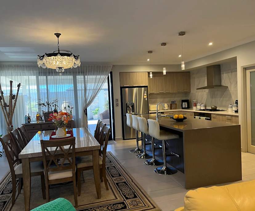 $300, Share-house, 4 bathrooms, Australind WA 6233