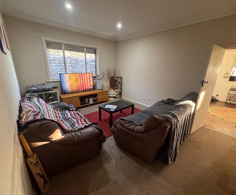 Unfurnished room in a share house